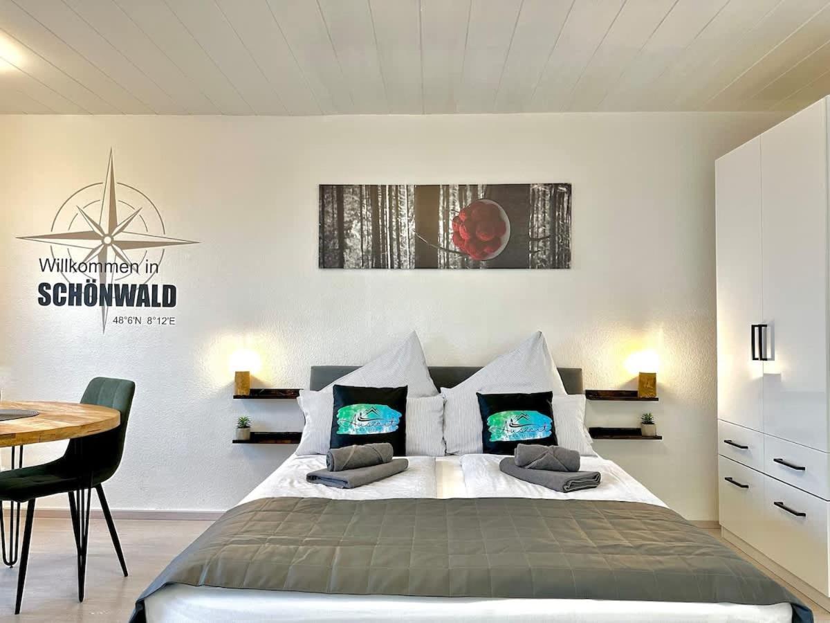 Schönwalde Relaxapartments Black Forest Nature Mit Beheiztem Indoor-Pool Und Sauna - Sonnenbalkon Mit Blick Ins Gruene, Schnelles Internet, Naehe Triberger Wasserfaelle, Fuer Bis Zu 2 Personen מראה חיצוני תמונה